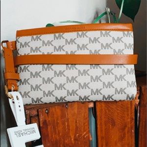 Michael Kors shoulder bag